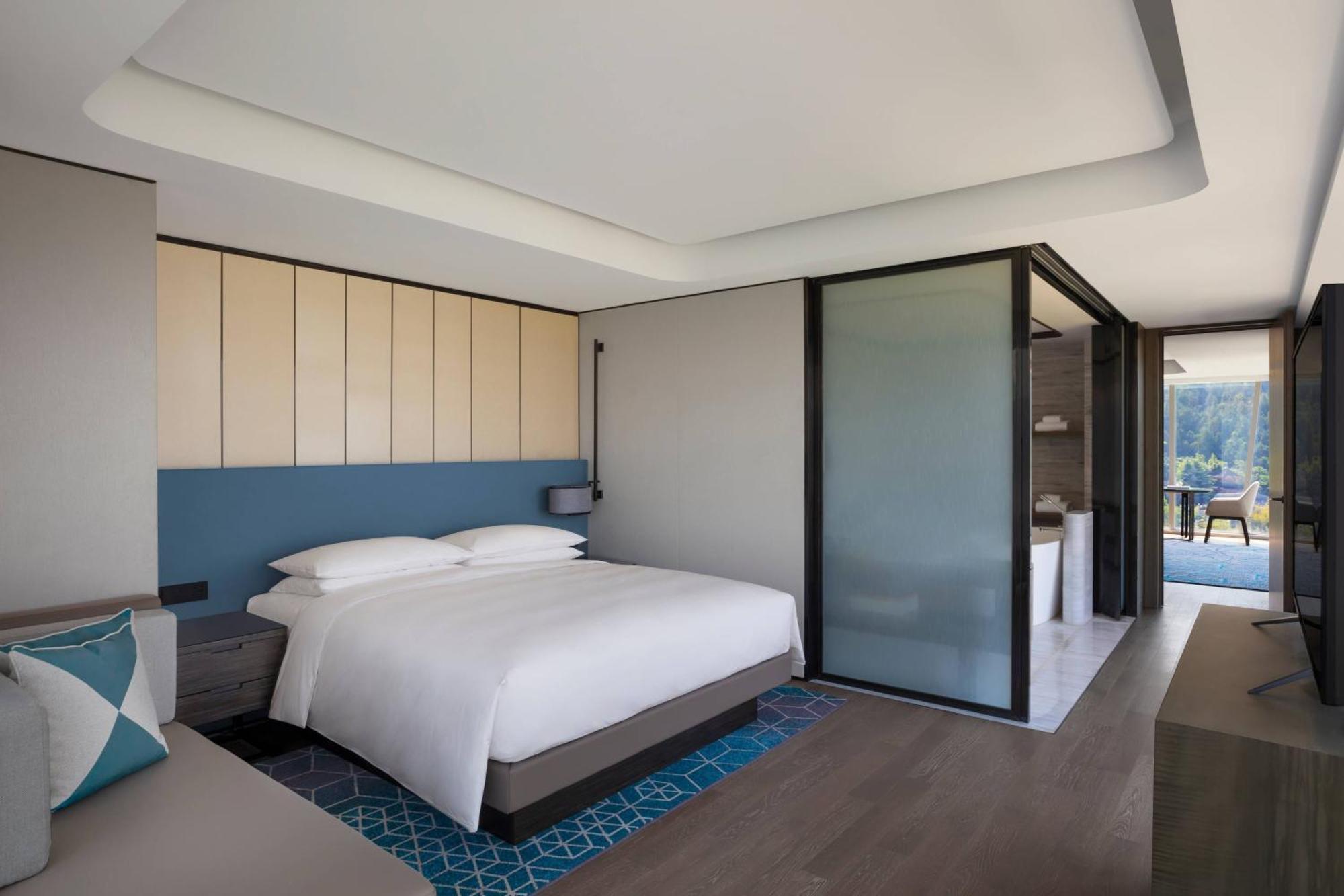 Xuzhou Marriott Hotel Lakeview Exterior foto