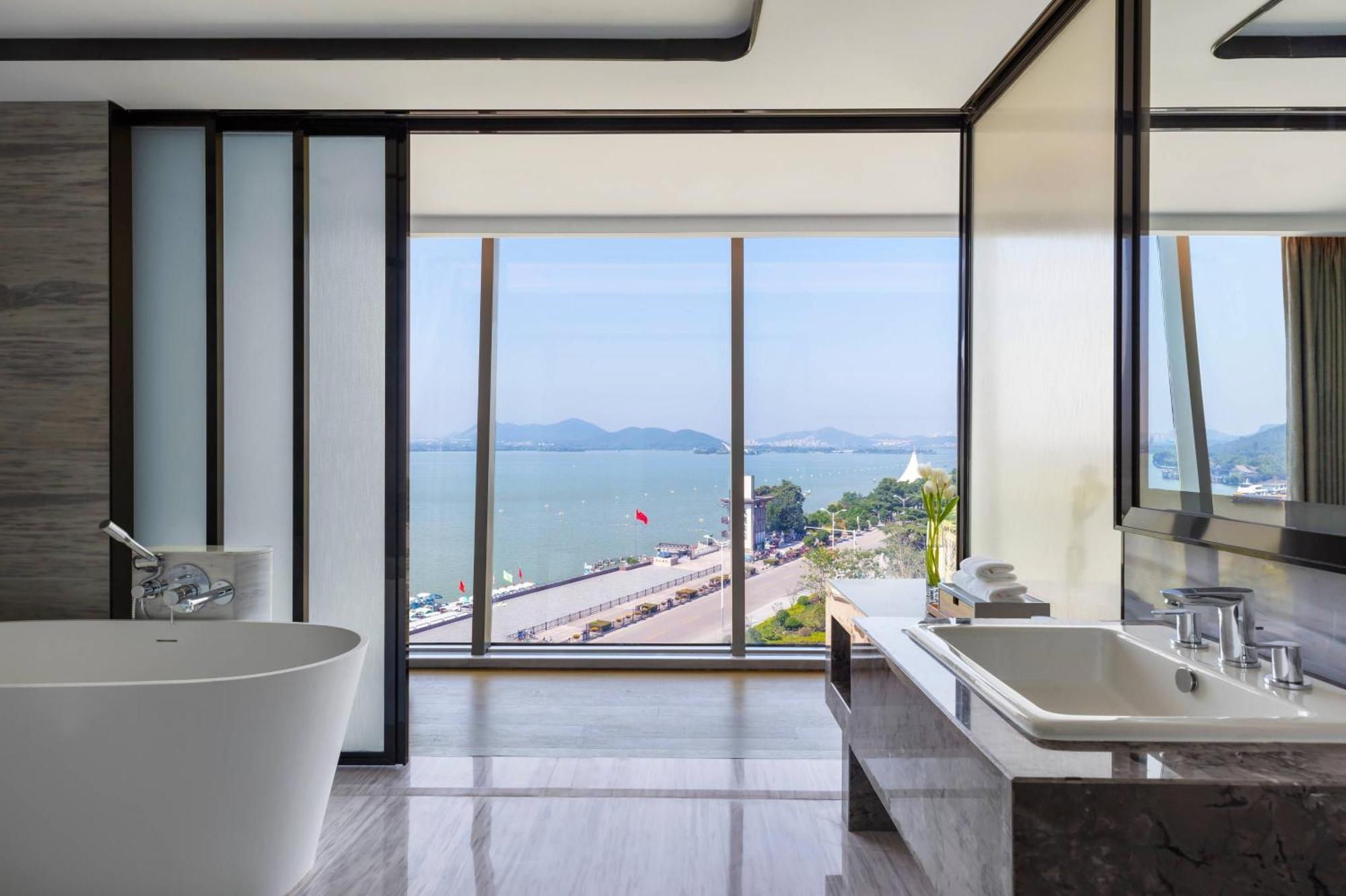 Xuzhou Marriott Hotel Lakeview Exterior foto