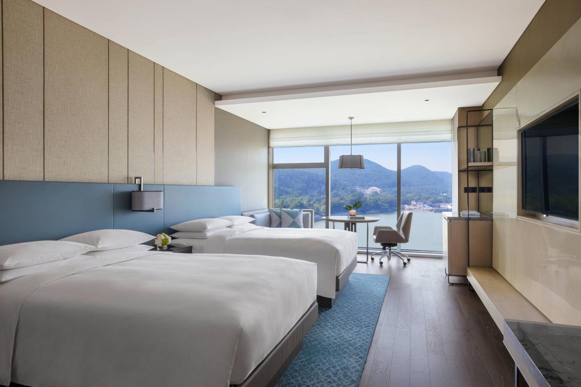 Xuzhou Marriott Hotel Lakeview Exterior foto